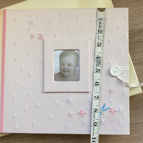 Gibson little flower memory book for a newborn NIB - Picture 13 of 16